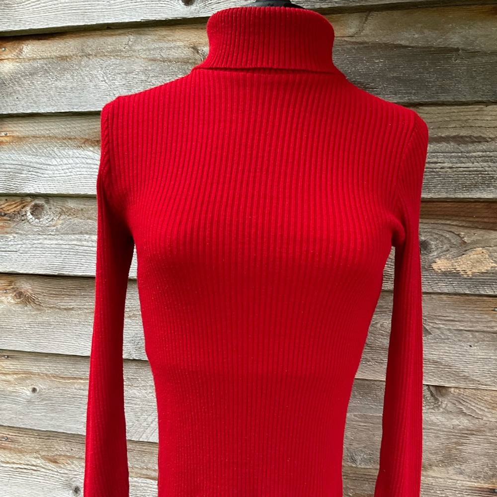 Vintage Red turtleneck sweater